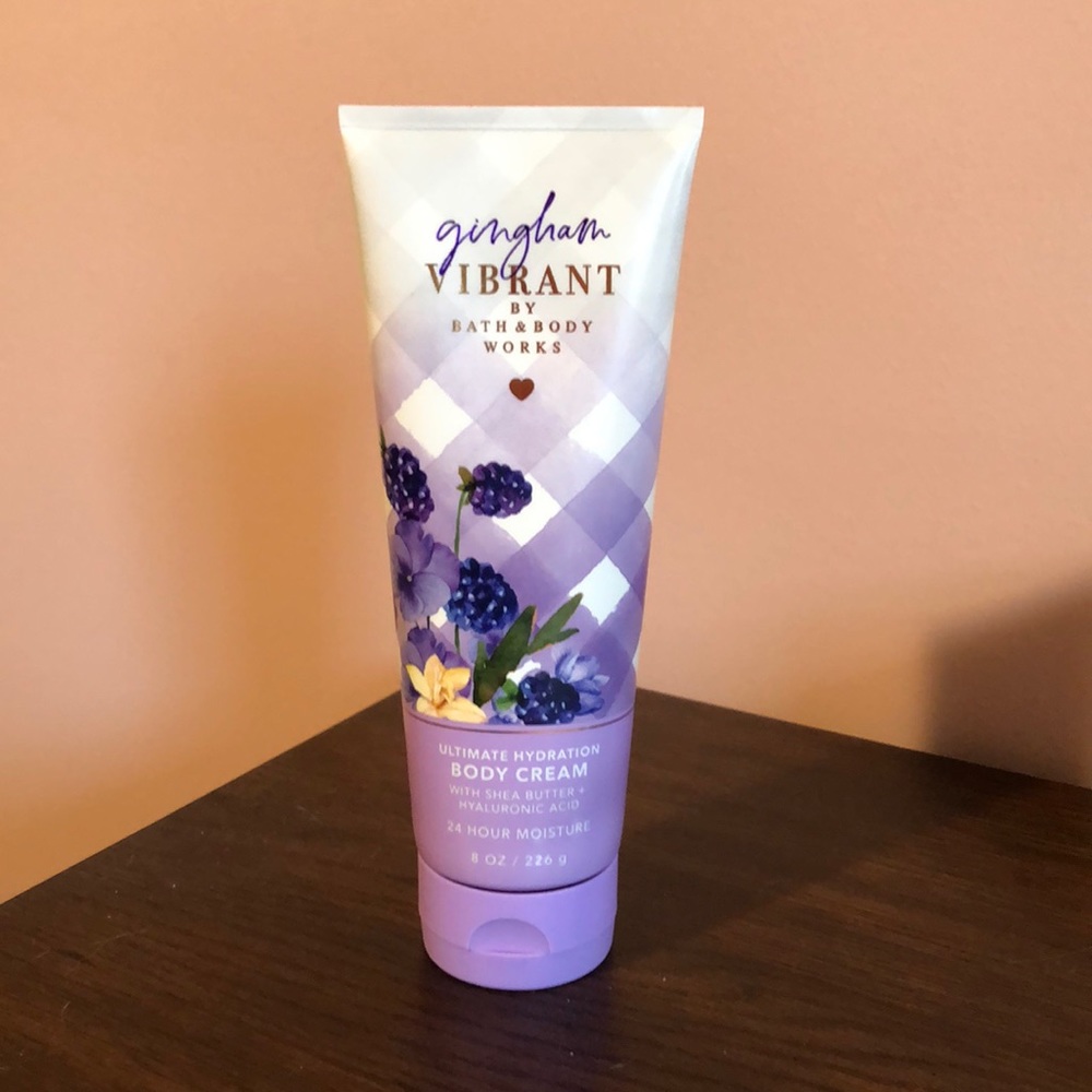 Bath & Body Works Gingham Vibrant Body Cream!! NEW!!